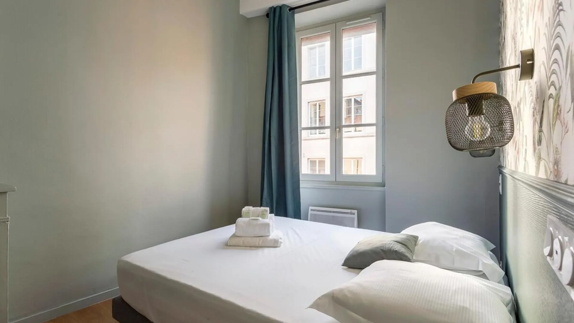 Le Croix-Roussien Cute 1 Bedroom Fully Equipped Лион Франция