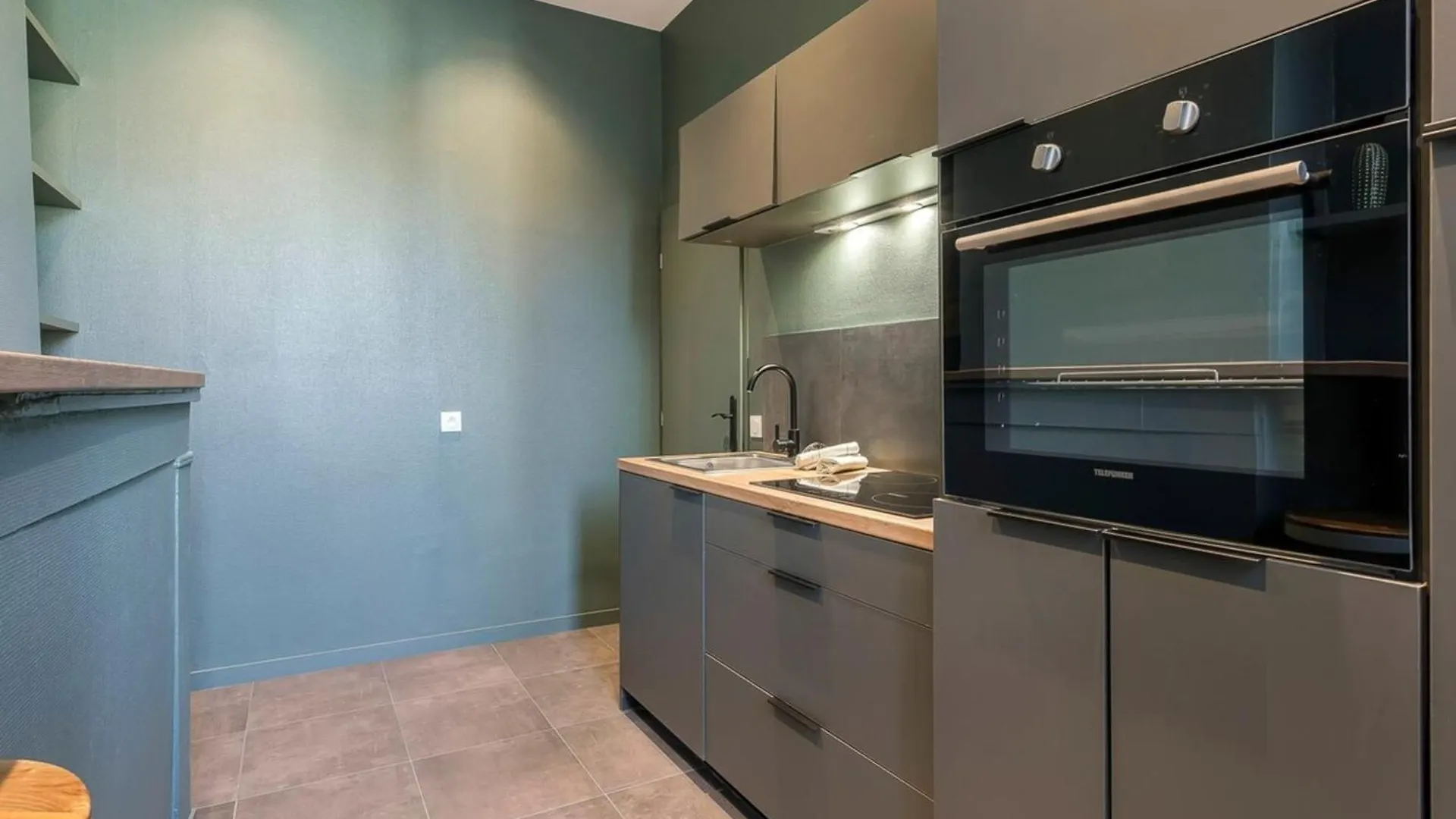 Le Croix-Roussien Cute 1 Bedroom Fully Equipped Лион Апартаменты