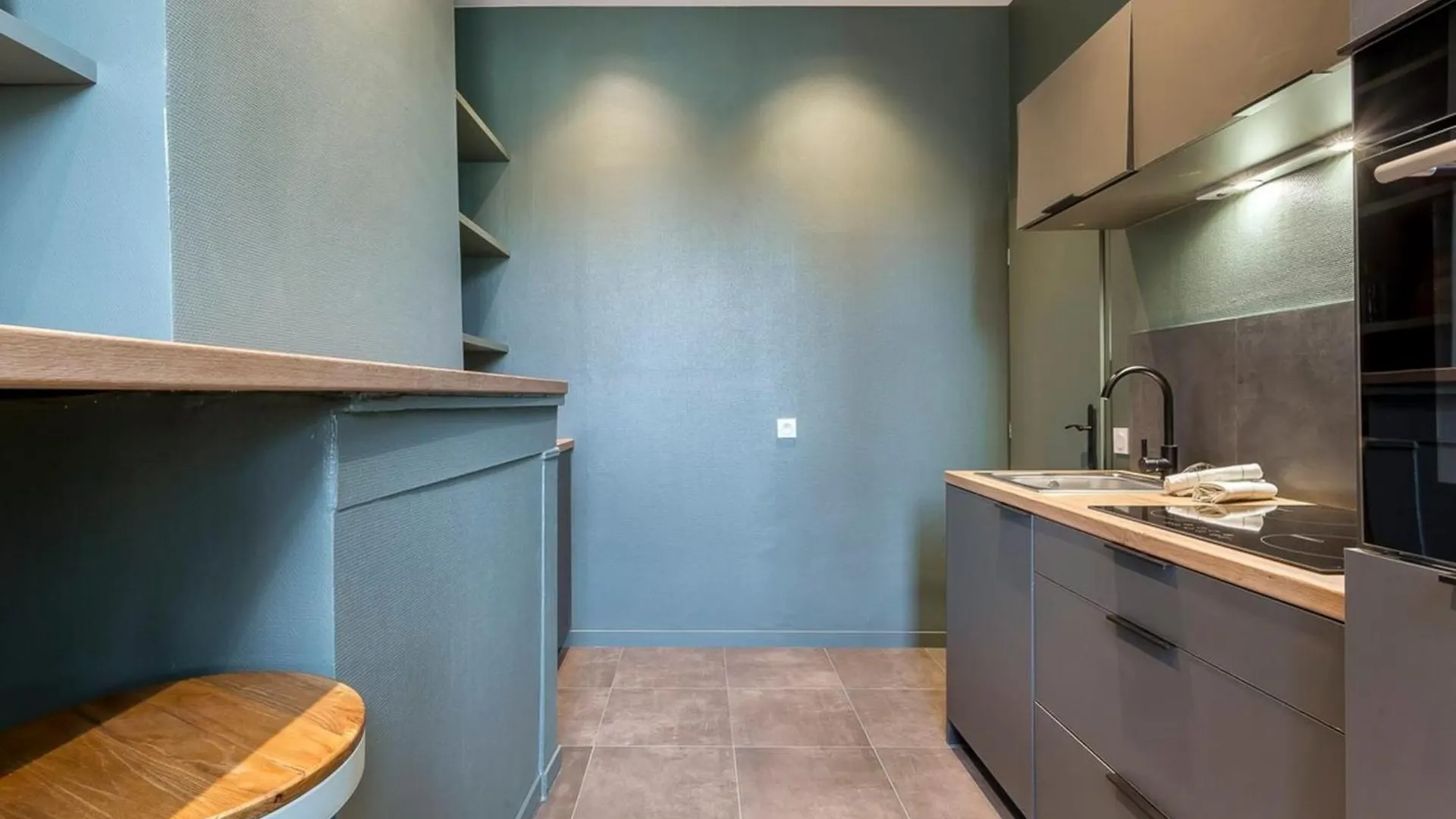 Le Croix-Roussien Cute 1 Bedroom Fully Equipped Лион